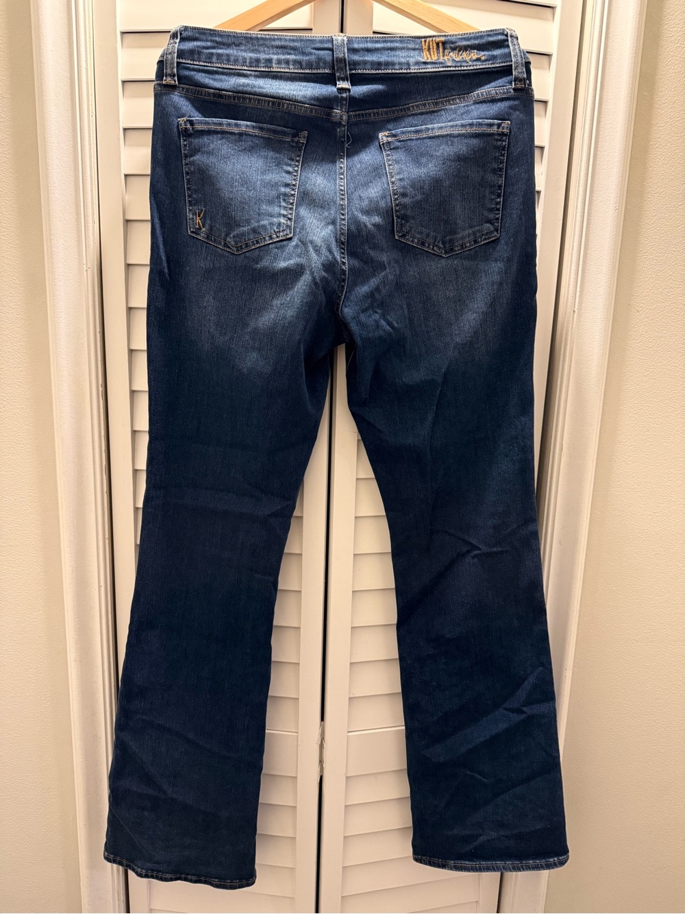 Kut from the Kloth Dark Blue Flared Wide Leg Jeans - Picture 2 of 4